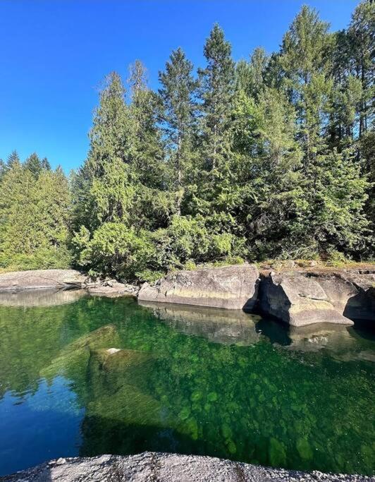 Вилла Nature Lovers' Paradise Нанаймо Экстерьер фото